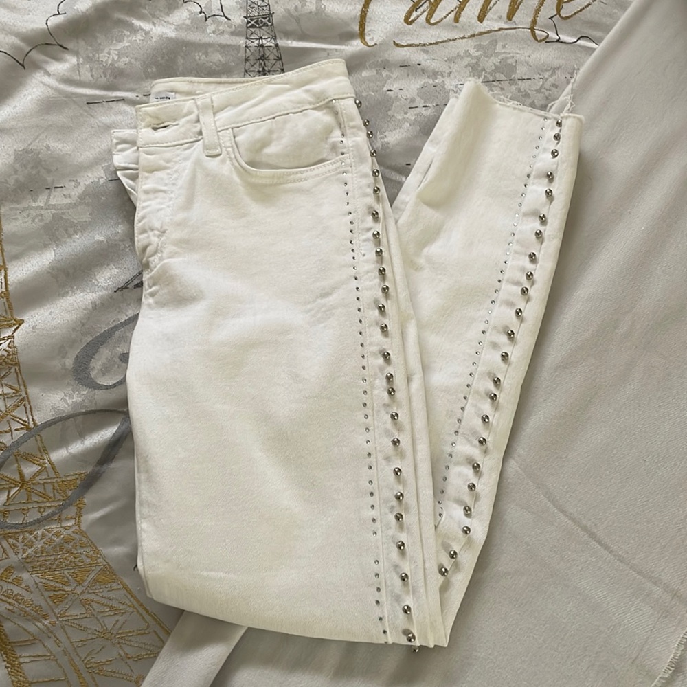 White Jeans- Zara